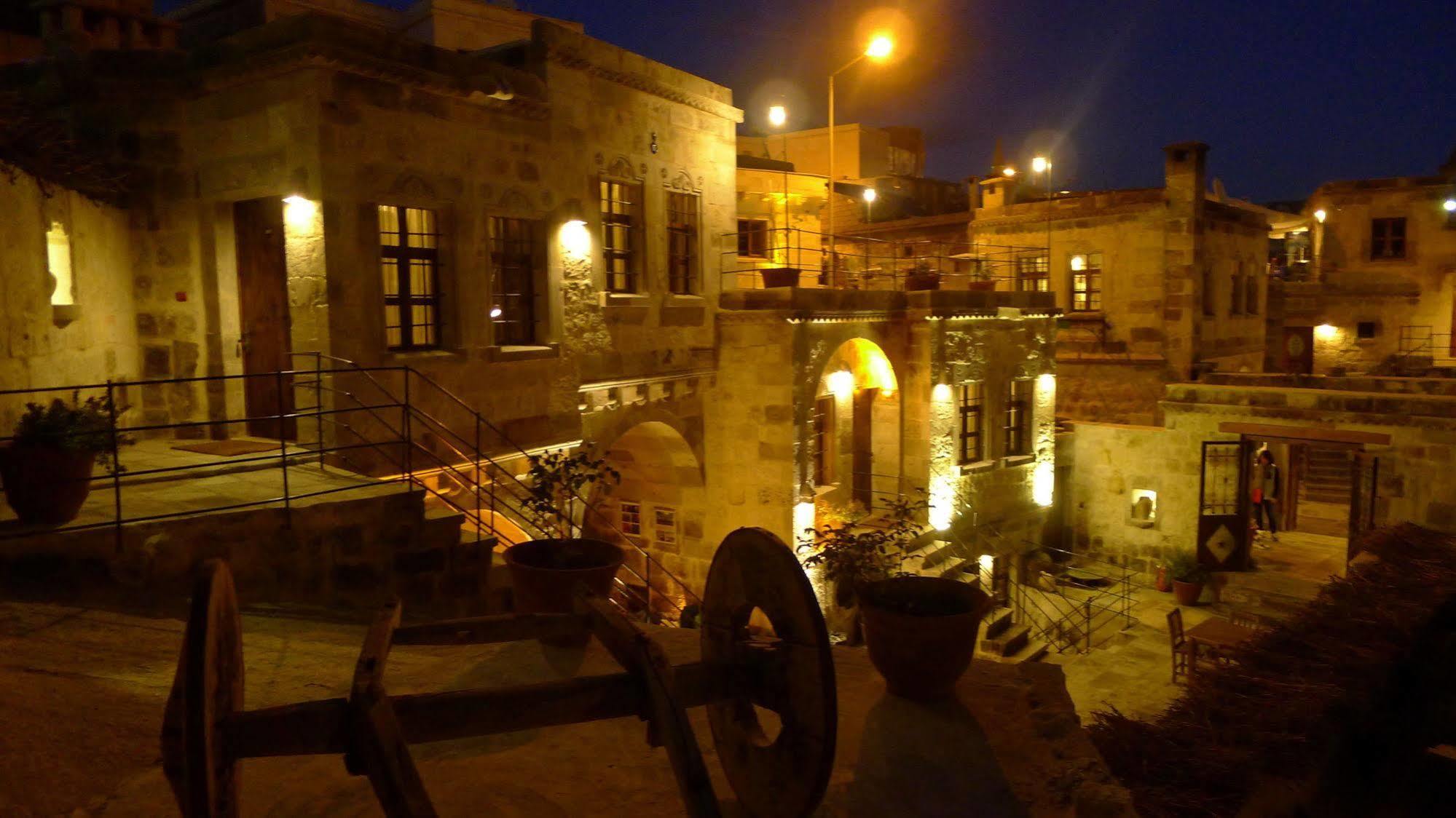 King Cave Hotel By Traveller'S Göreme Exteriör bild